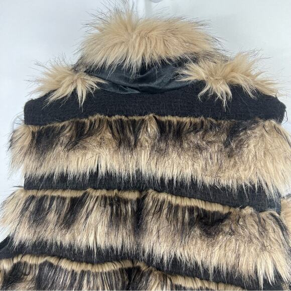 Chico's Faux Fur Open Front Vest Small Festival Bohemian Hippie Vegan Winter - Picture 6 of 10